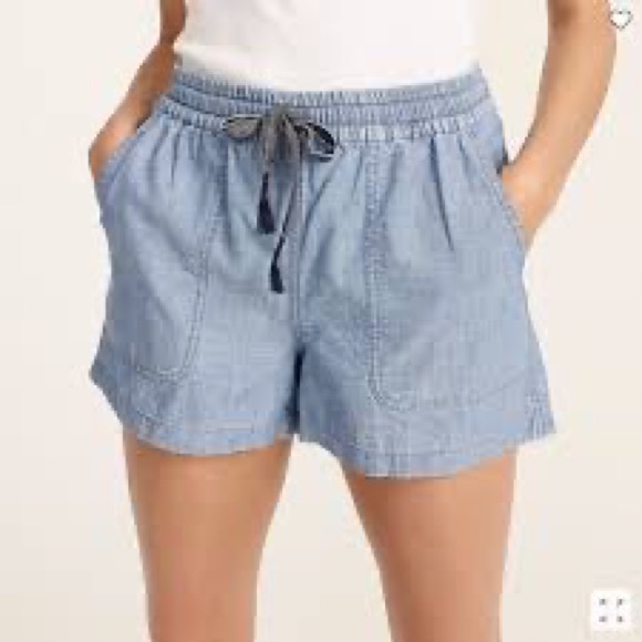 JCrew seaside pull on shorts in chambray - Picture 4 of 9